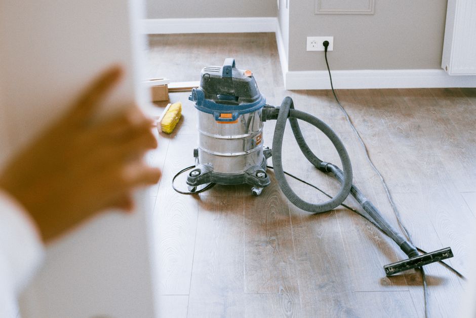 Industrial cleaning equipment used on a mold remediation job